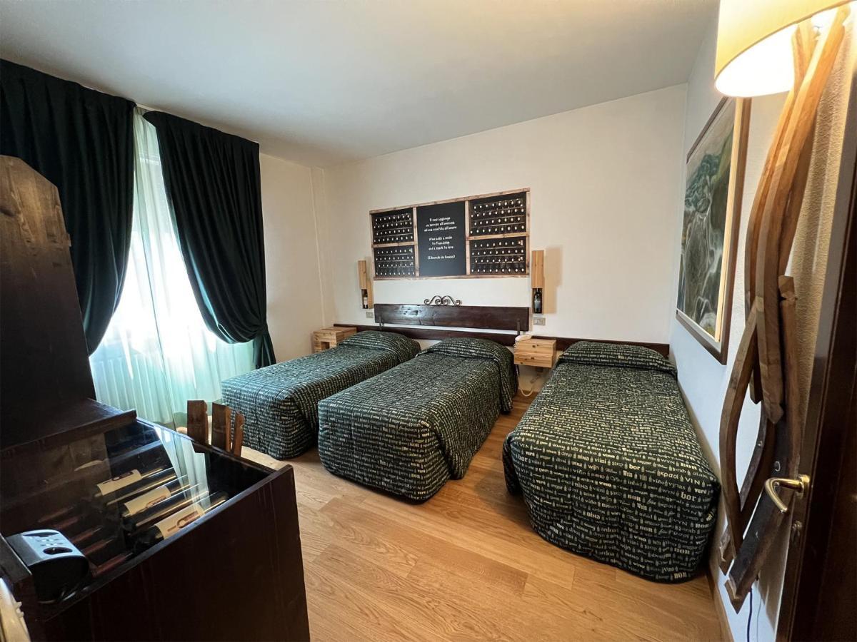 Hotel Gio Wine E Jazz Area بيرودجا المظهر الخارجي الصورة
