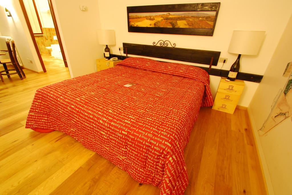 Hotel Gio Wine E Jazz Area بيرودجا الغرفة الصورة