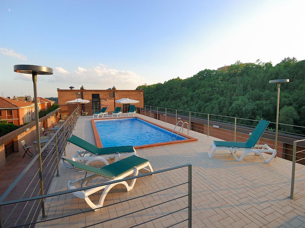 Hotel Gio Wine E Jazz Area بيرودجا المظهر الخارجي الصورة